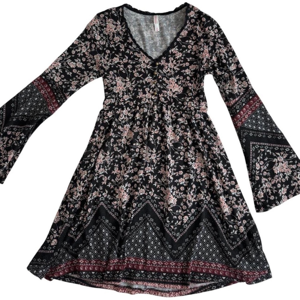 Black 70s long sleeve dress